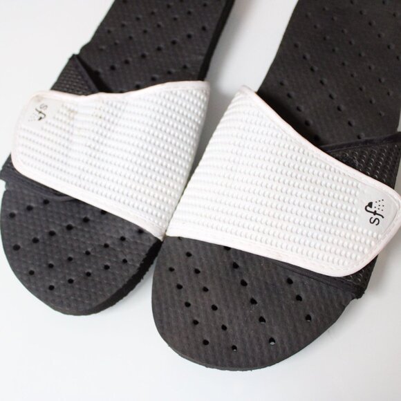 Showaflops Sandals Mens Size 12 Antimicrobial Shower & Water Flip Flop Slide - Picture 2 of 7